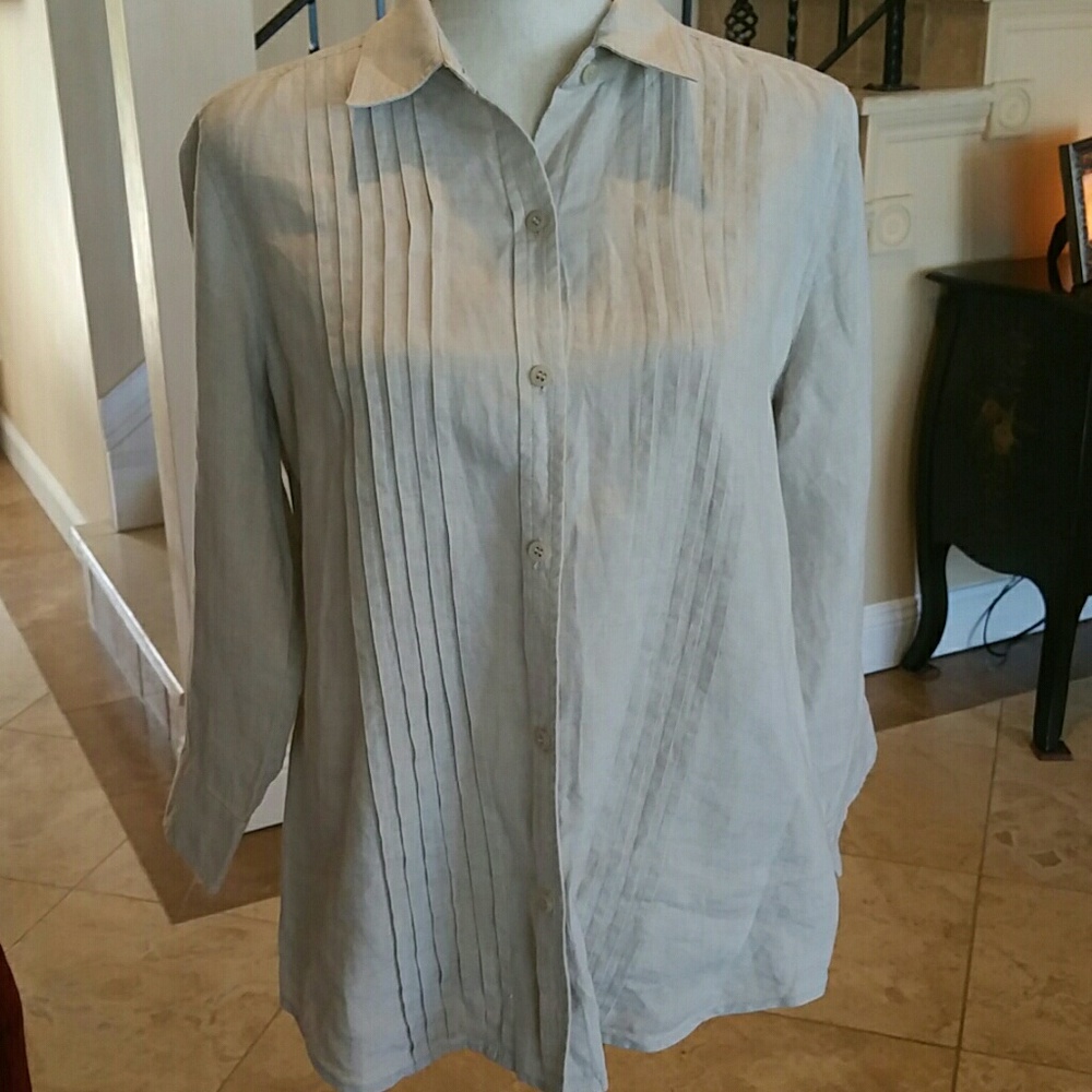 Liz Claiborne pleated blouse L